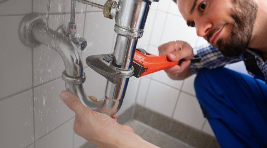Professional clogged toilet repair services in Ellington, MO